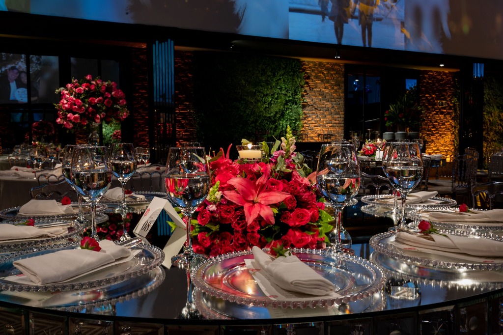 Exquisite floral table arrangements for corporate gala